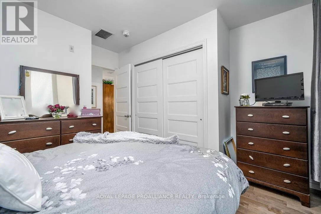 514 - 199 FRONT STREET, #514