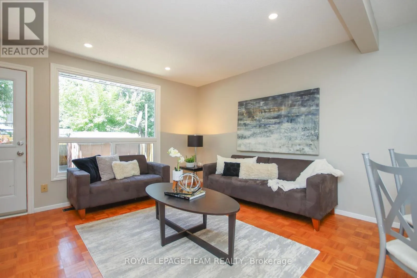 203 - 1427 PALMERSTON DRIVE