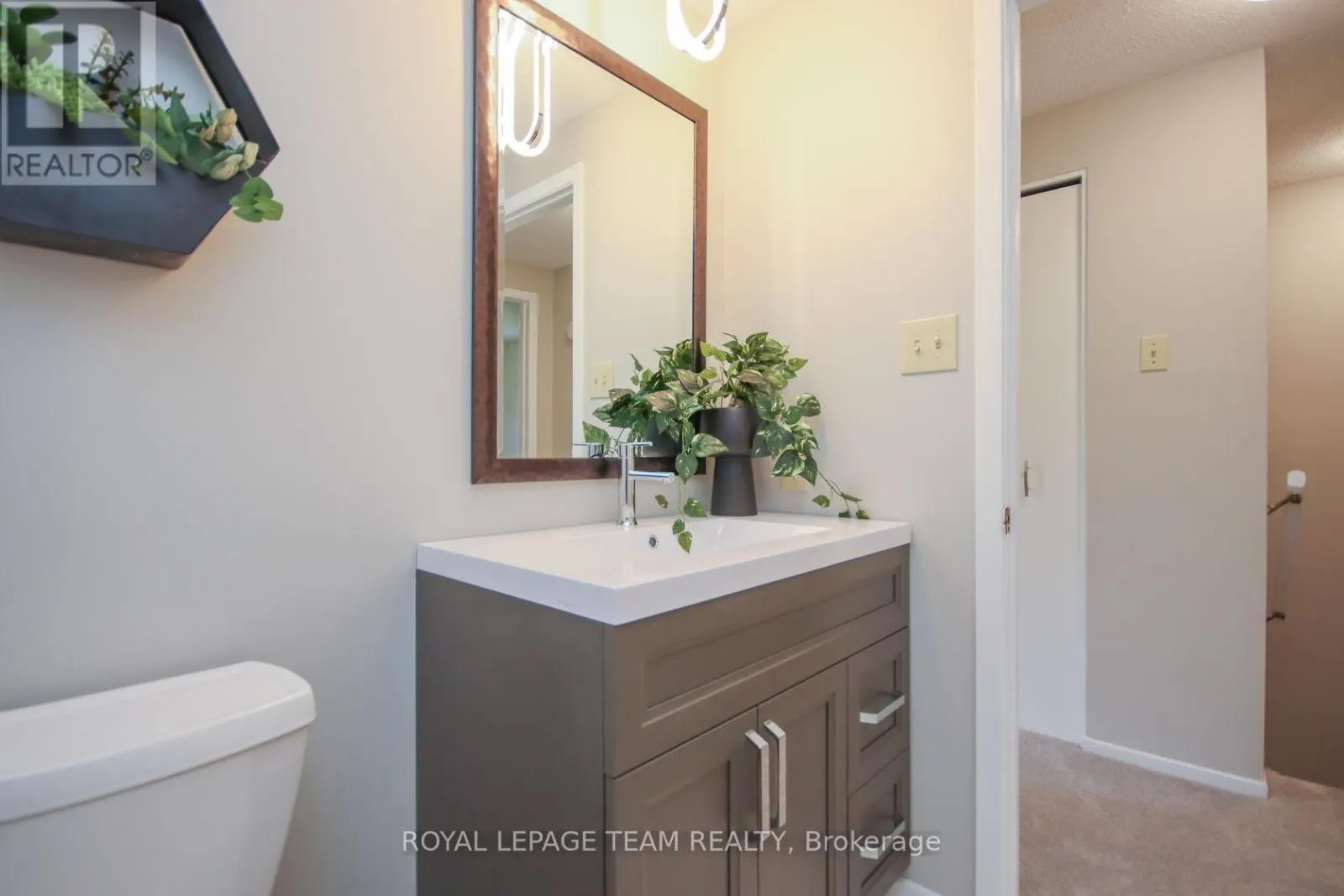 203 - 1427 PALMERSTON DRIVE