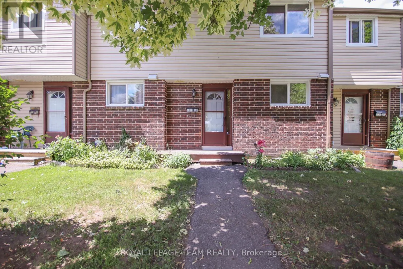 203 - 1427 PALMERSTON DRIVE