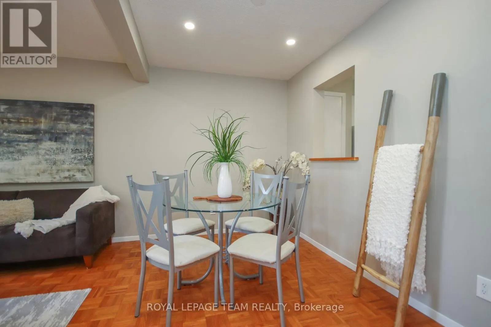 203 - 1427 PALMERSTON DRIVE