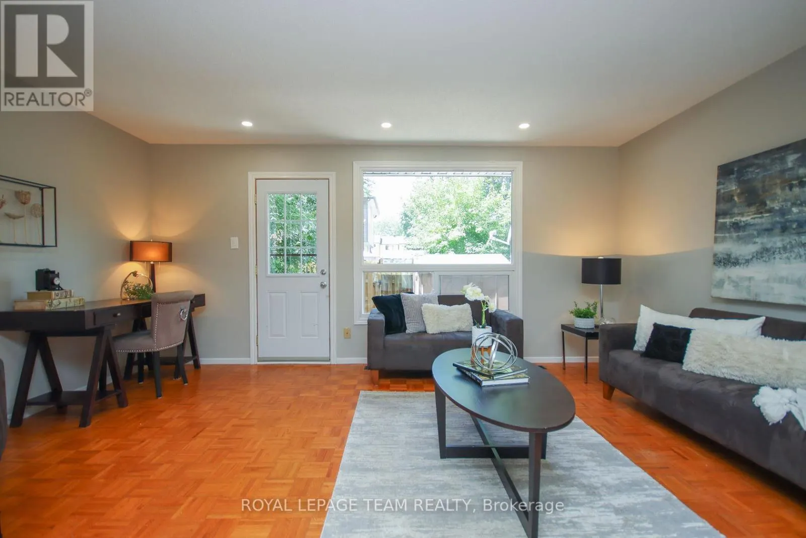 203 - 1427 PALMERSTON DRIVE