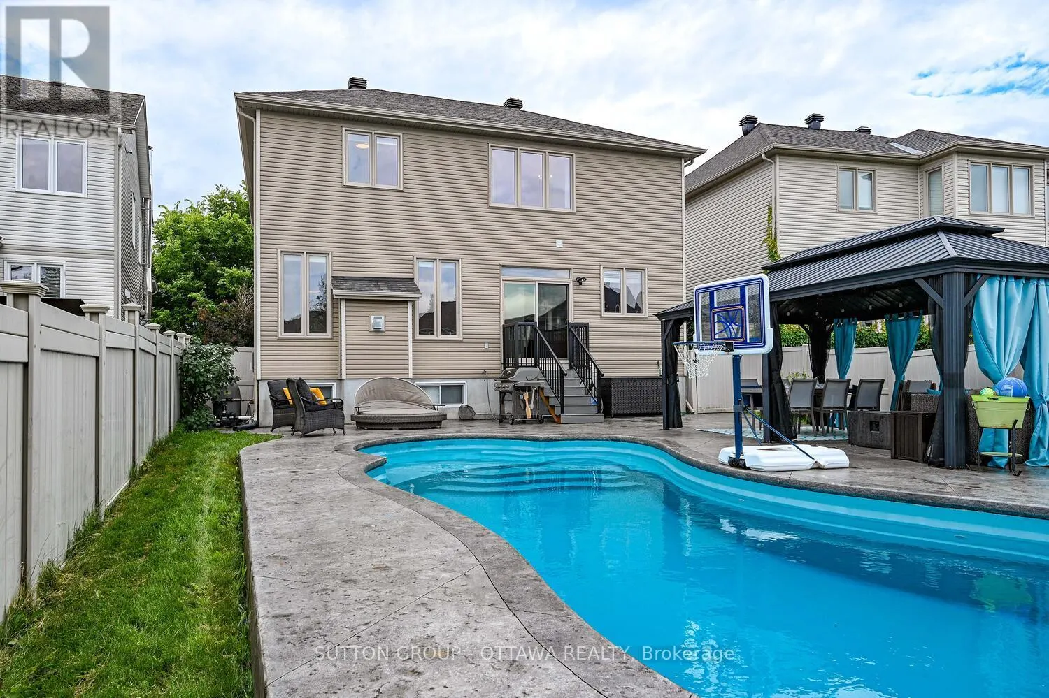 329 WEST RIDGE DRIVE