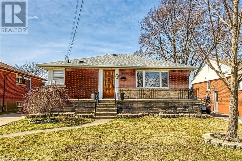 B - 28 ASHLAND AVENUE