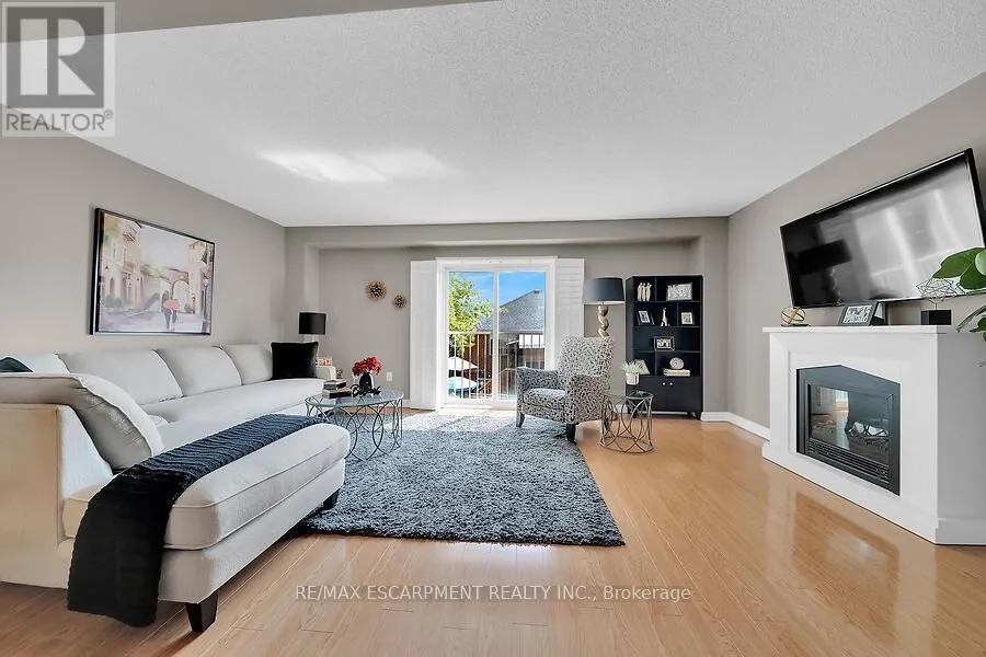 20 - 1336 UPPER SHERMAN AVENUE