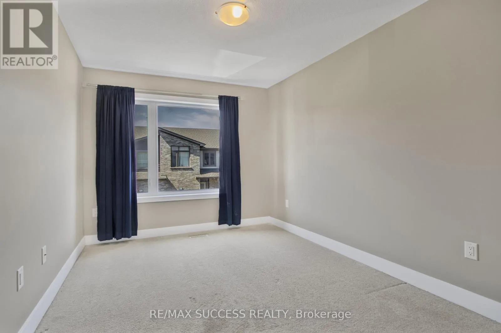85 - 1960 DALMAGARRY ROAD