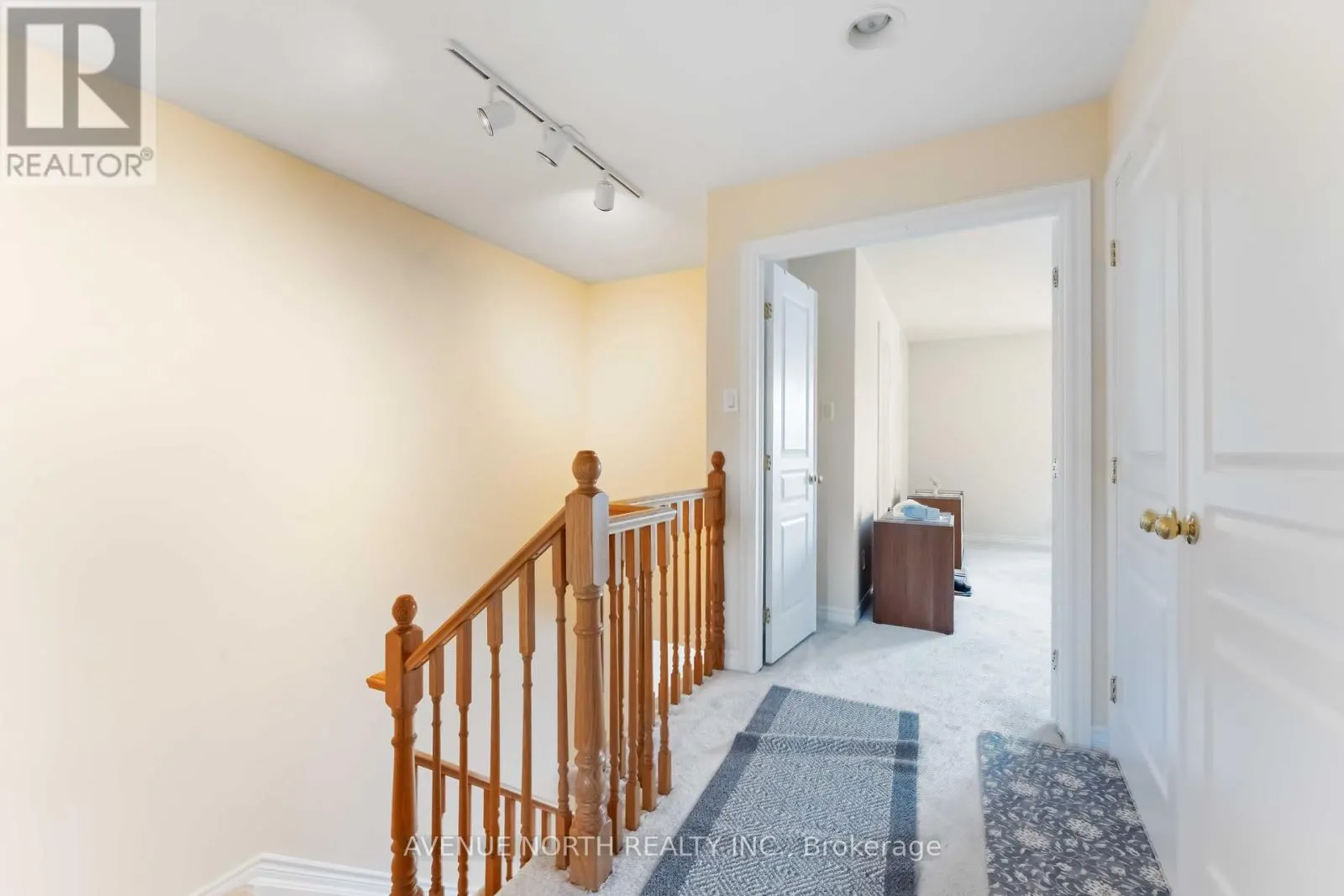 241 WAYMARK CRESCENT