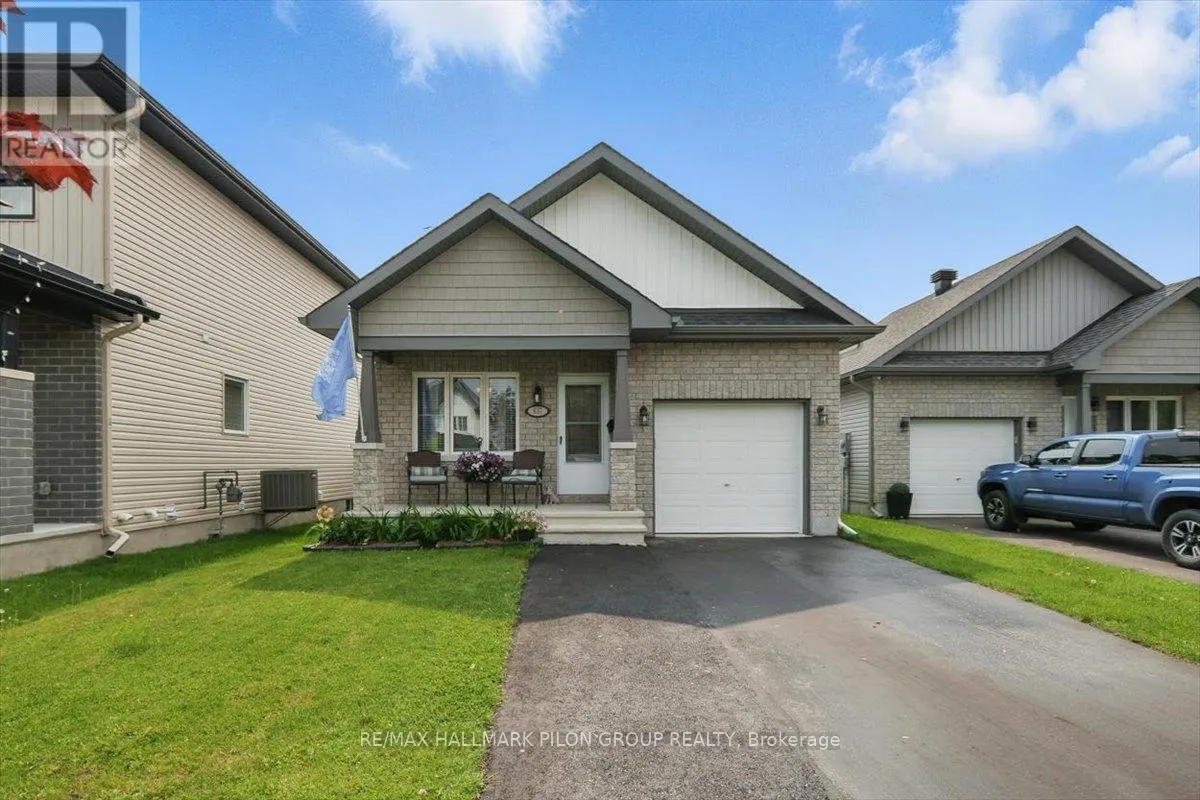 637 ROBERT STREET