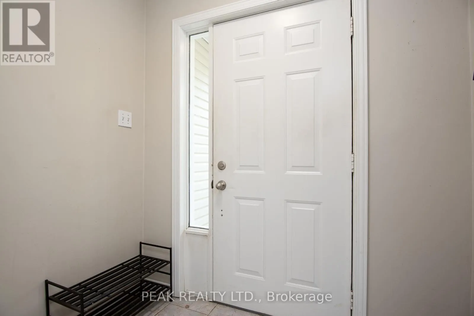 9 MACVILLE AVENUE