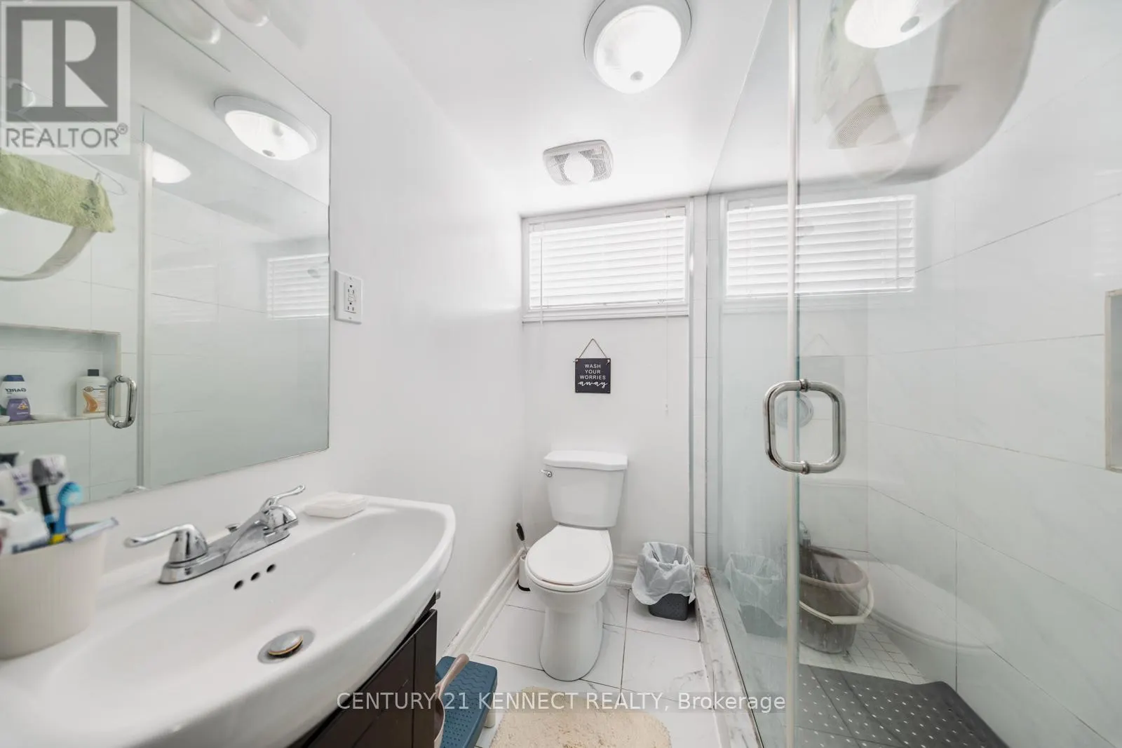 15 - 4475/4477 HIRAM STREET