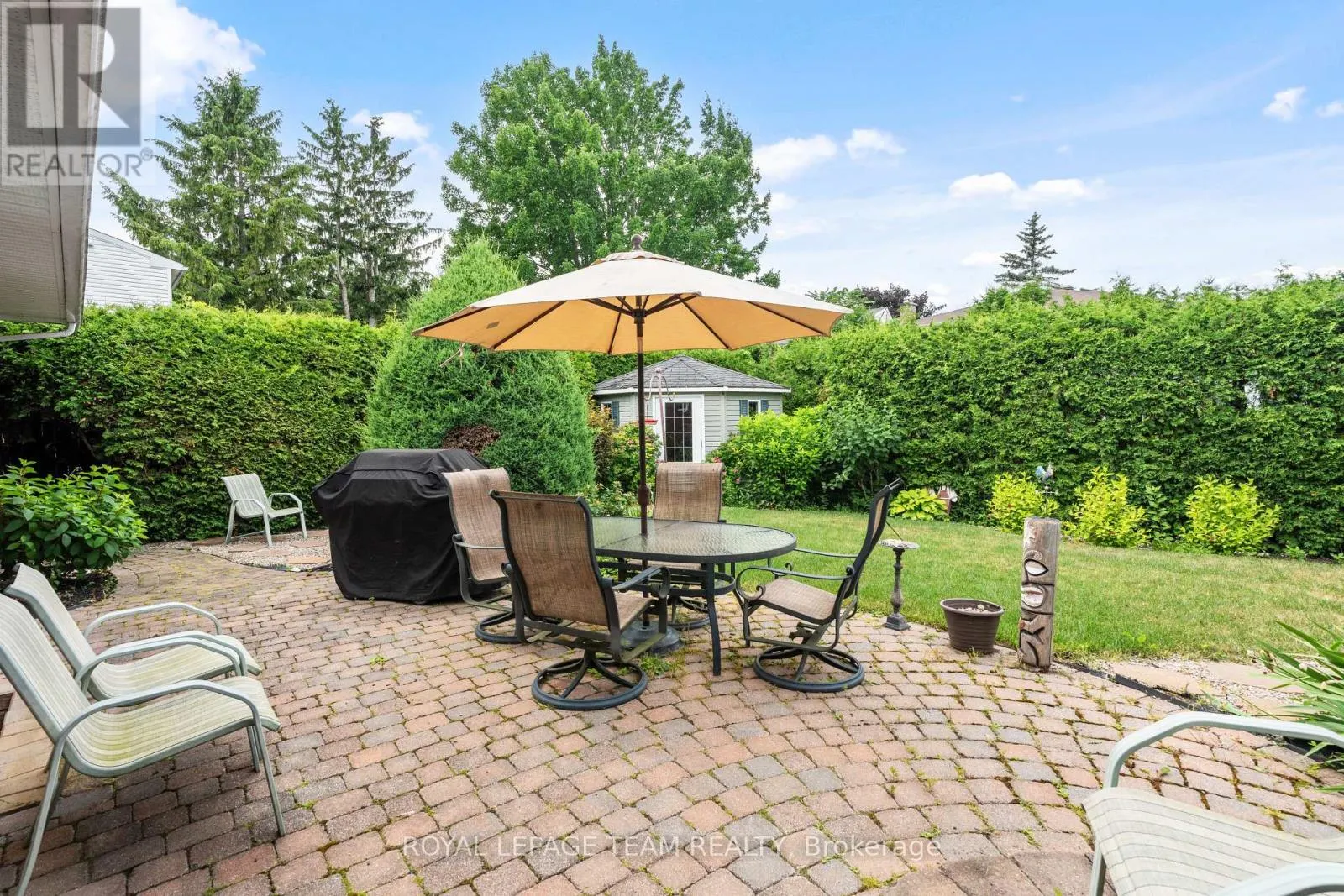 2128 HUBBARD CRESCENT