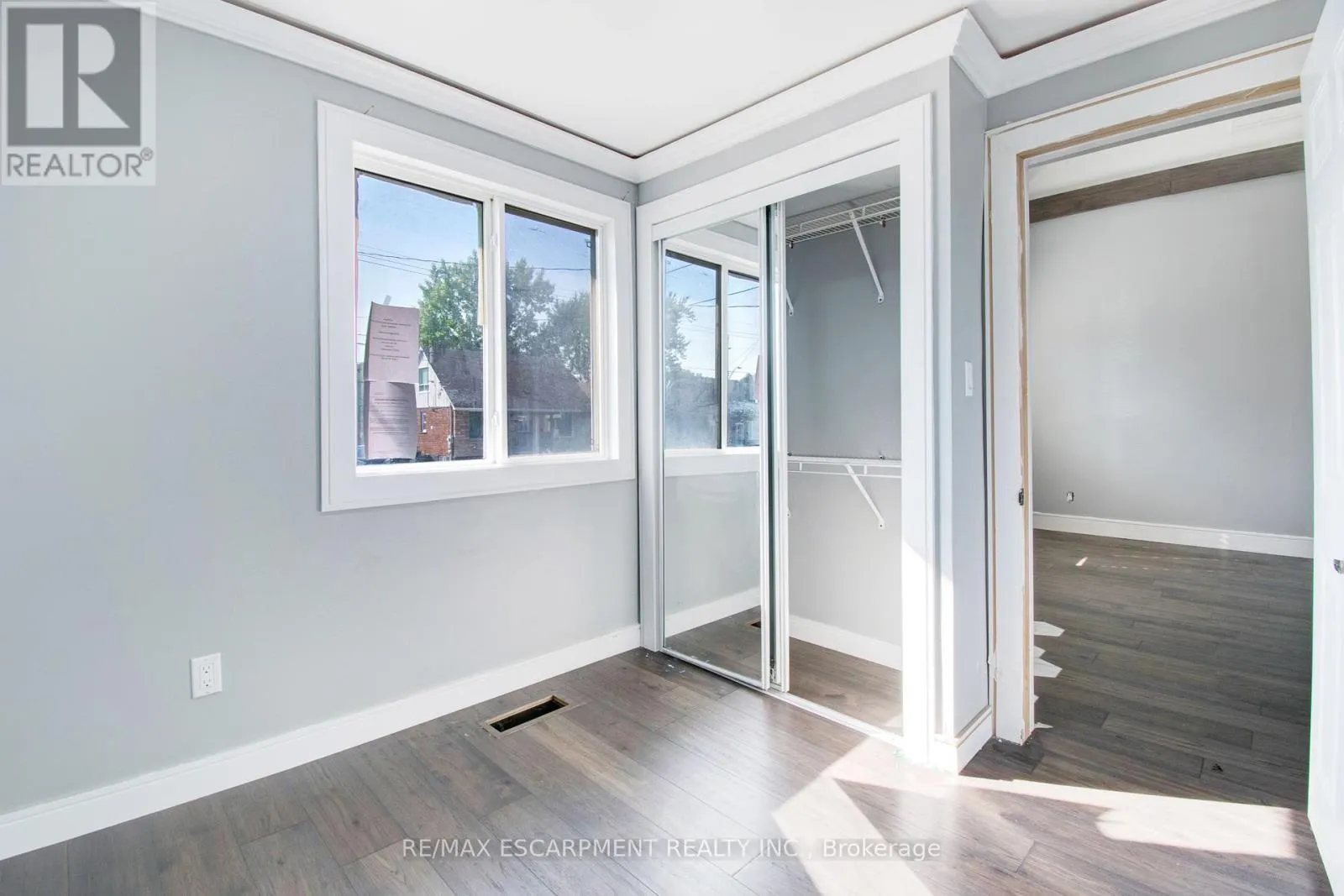 85 EAST 37TH STREET