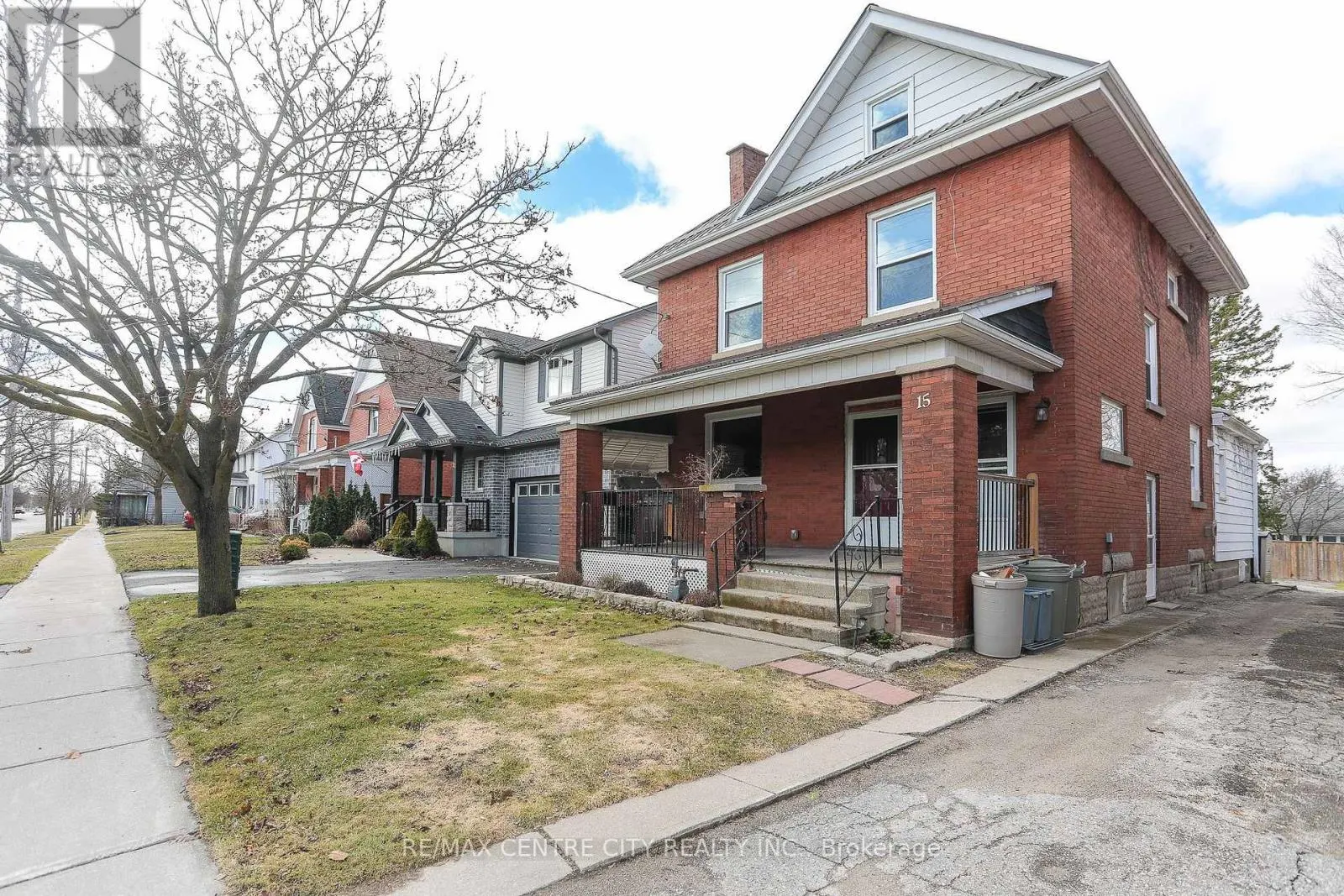 15 WILSON AVENUE