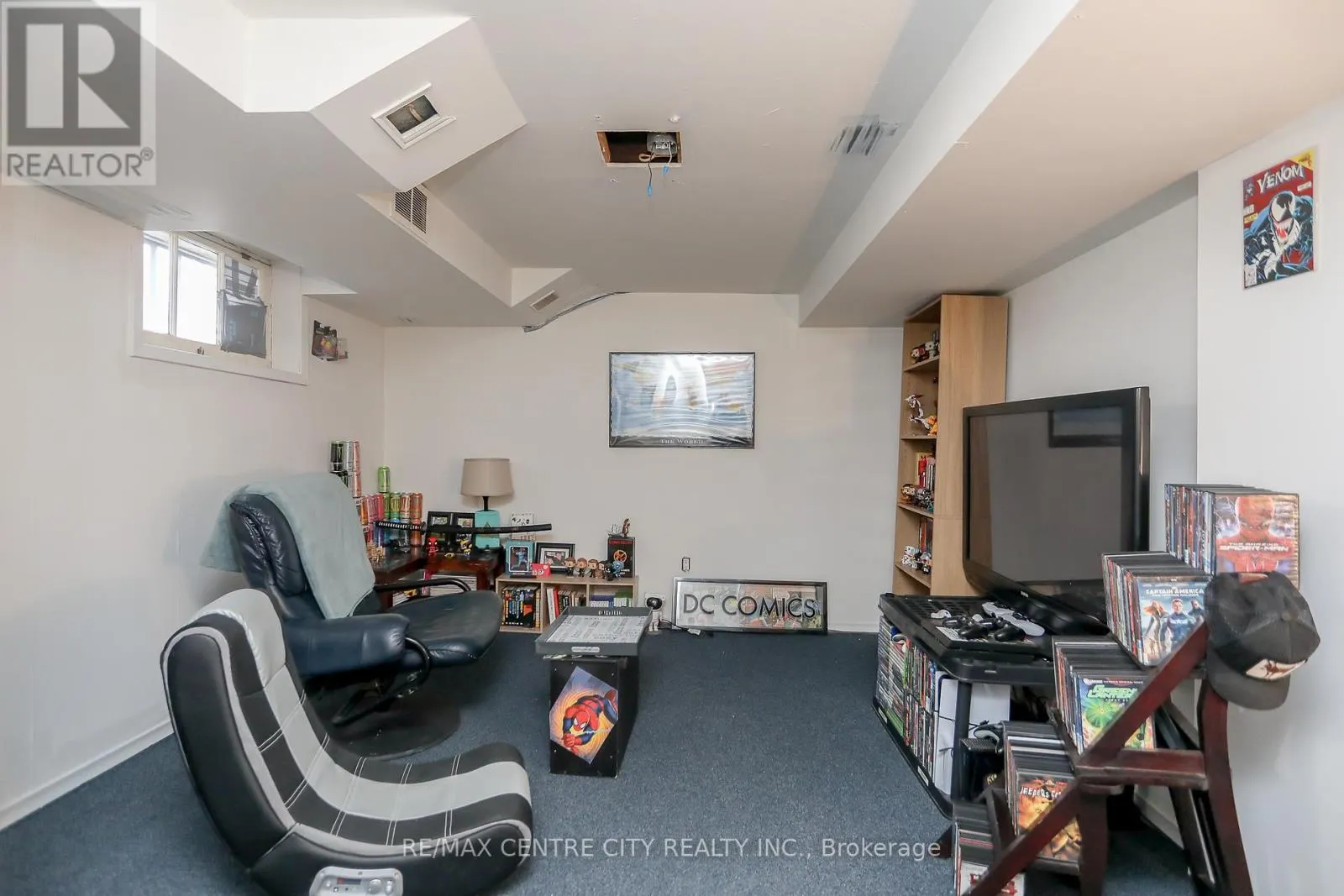 15 WILSON AVENUE
