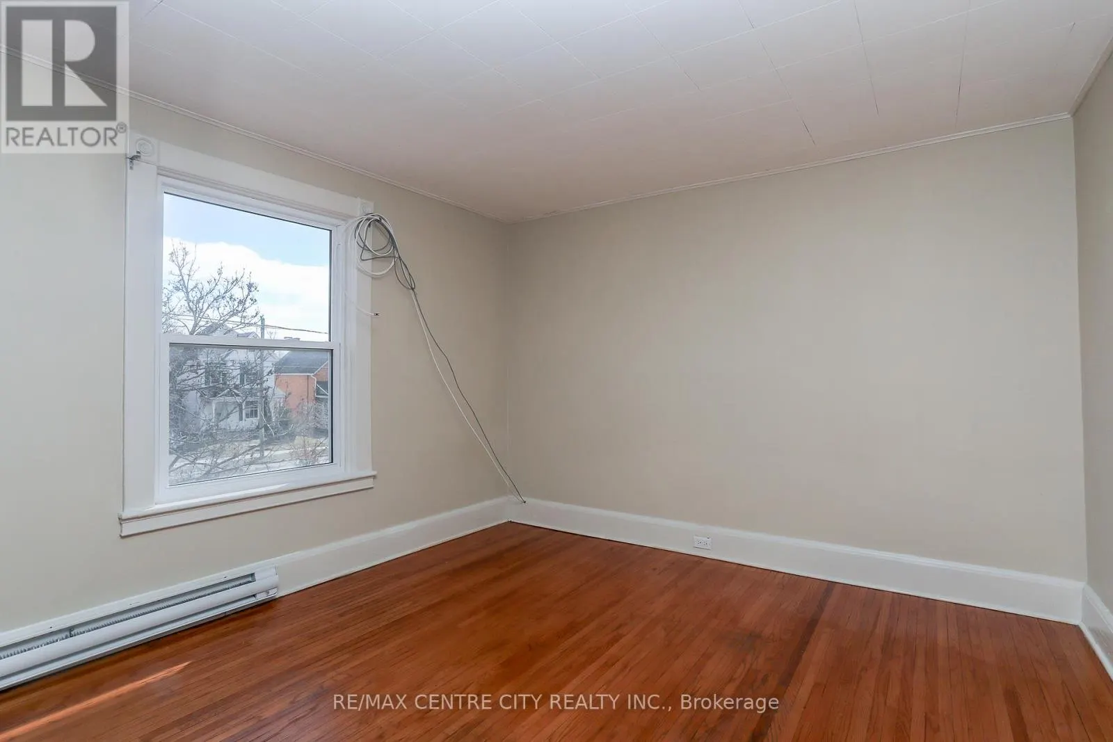 15 WILSON AVENUE