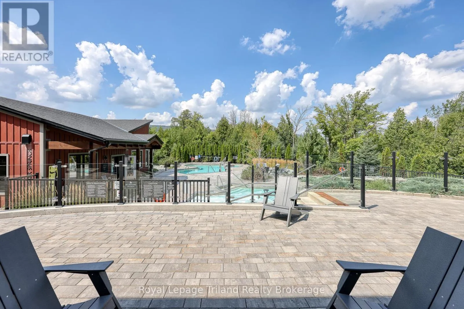 201 - 13 BEAUSOLEIL LANE, #201