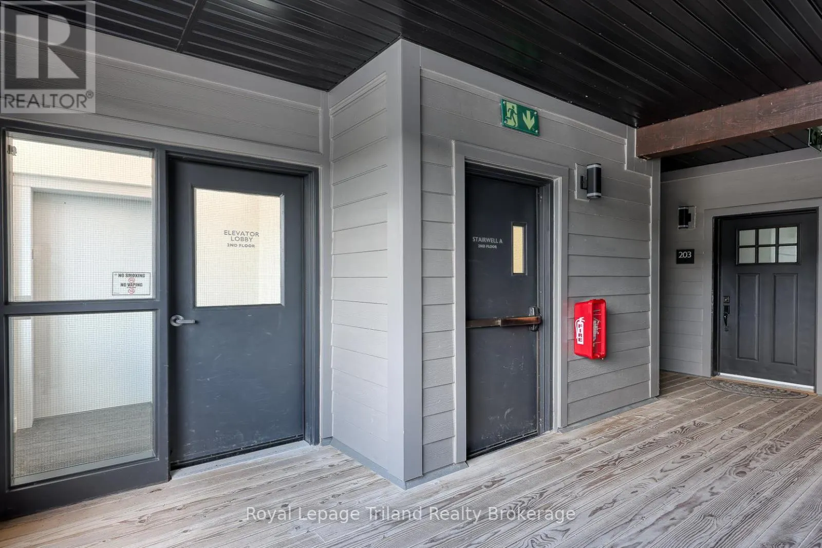 201 - 13 BEAUSOLEIL LANE, #201