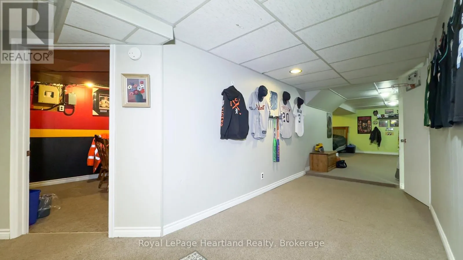 335 OAK STREET