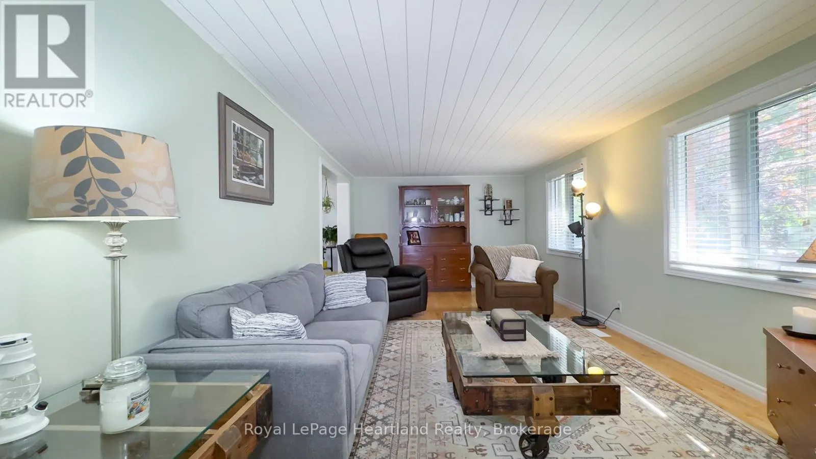 335 OAK STREET