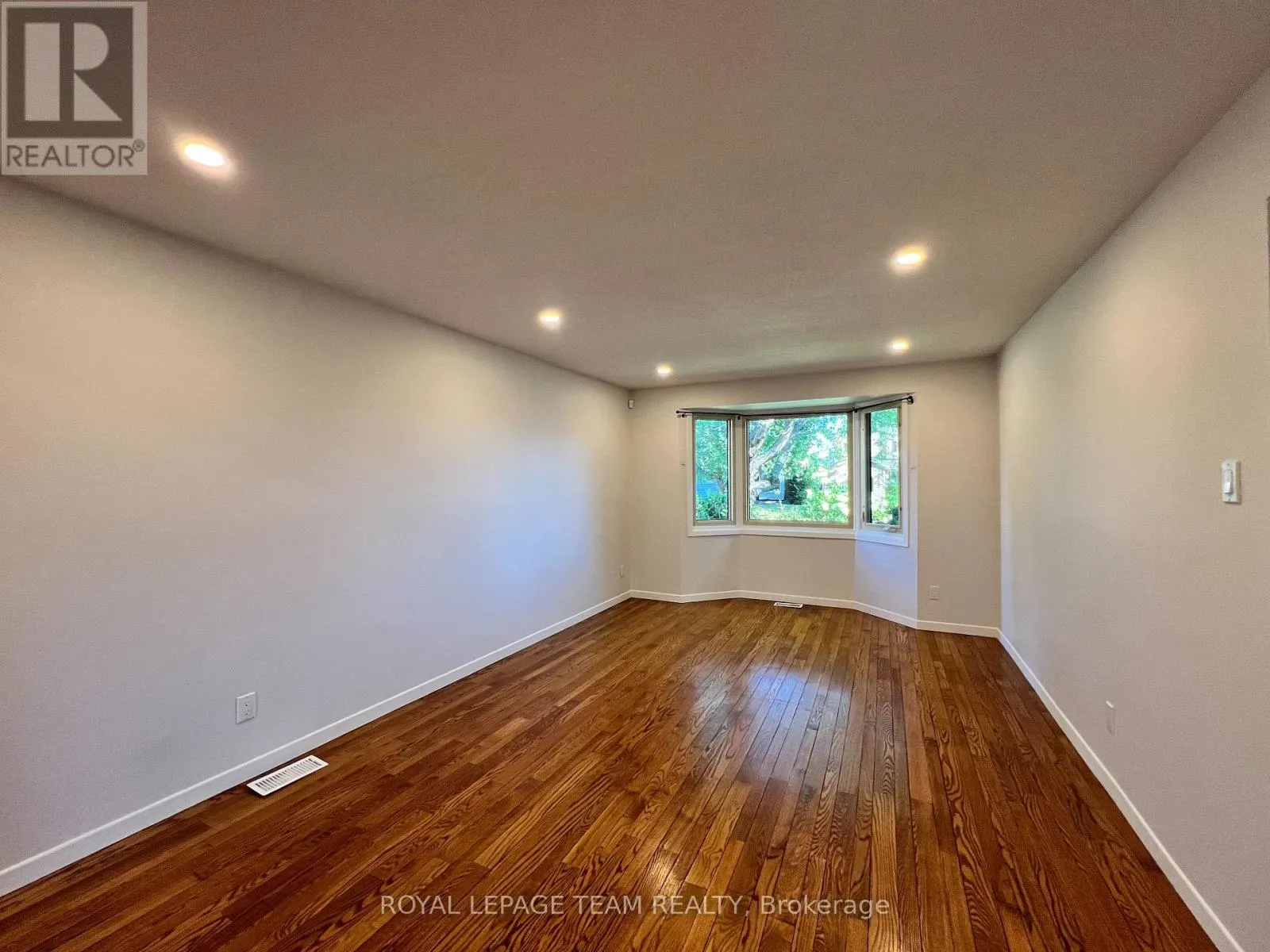 49 FARM GATE CRESCENT