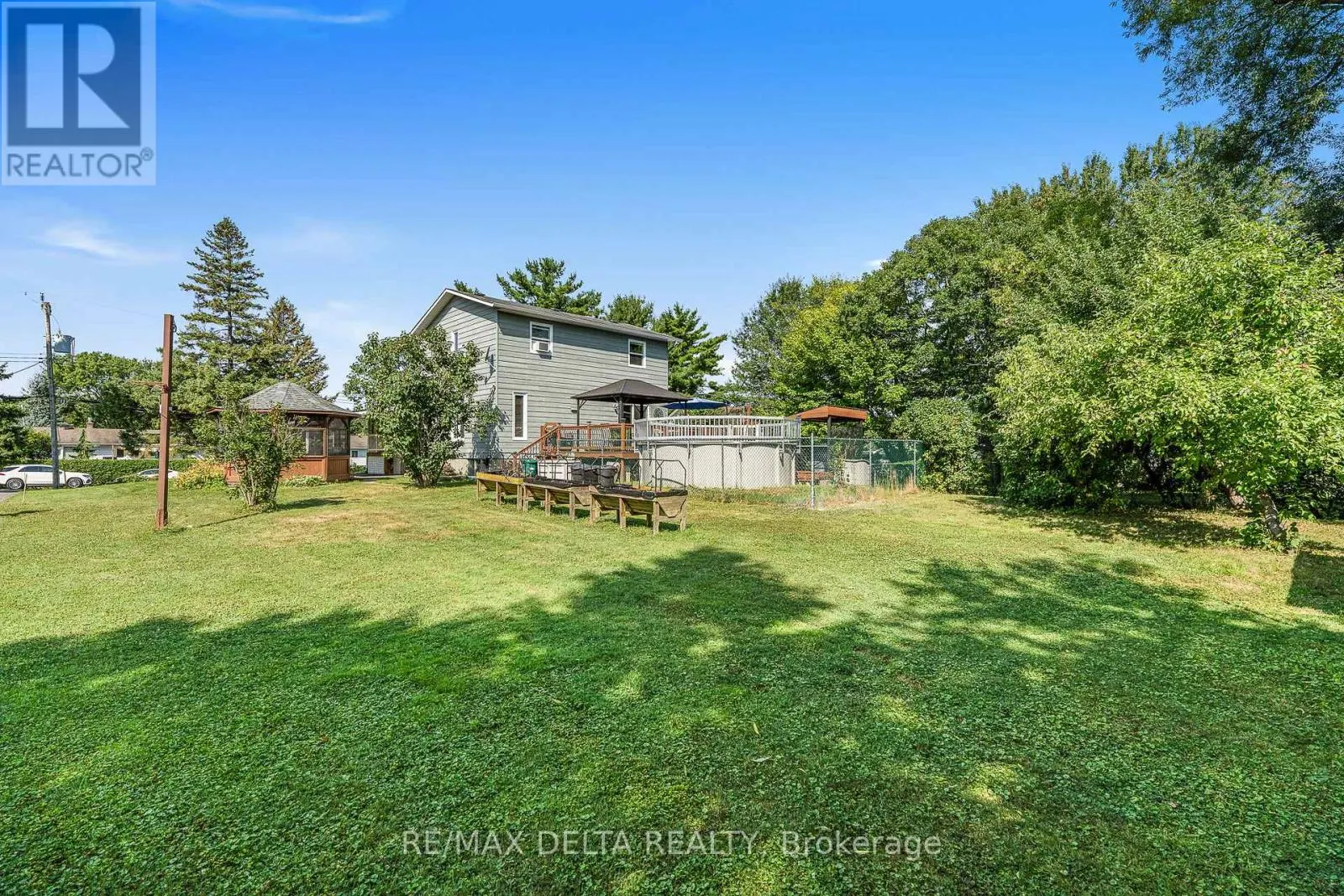 1115 CHOLETTE CRESCENT