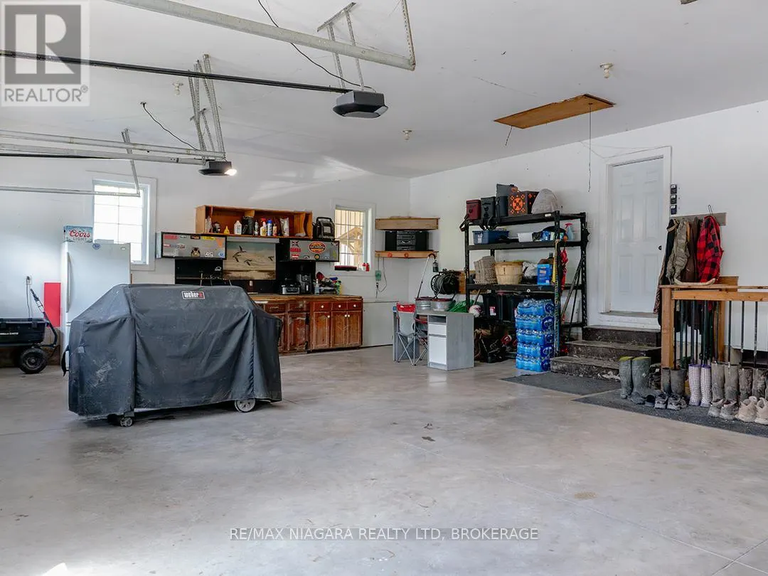 3481 TROUP ROAD