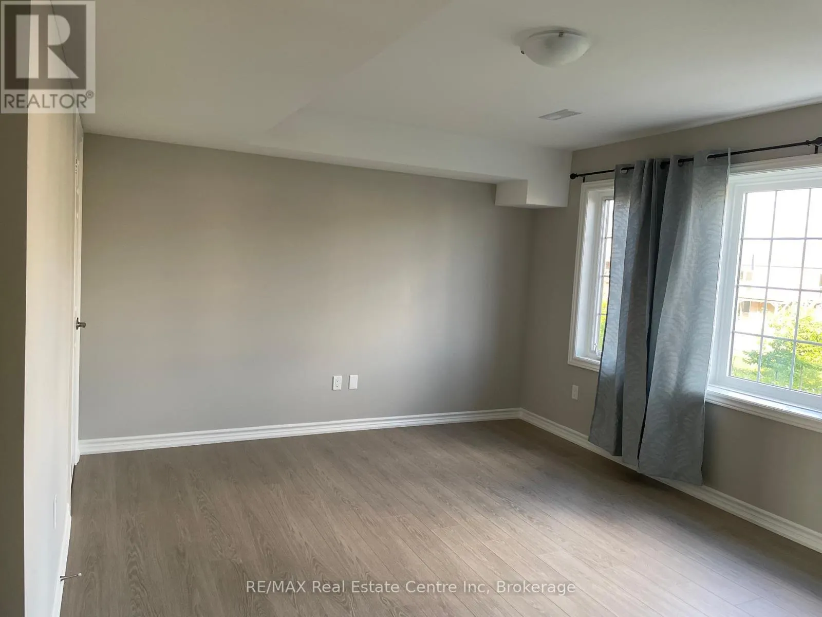 14A - 85 MULLIN DRIVE, #14A