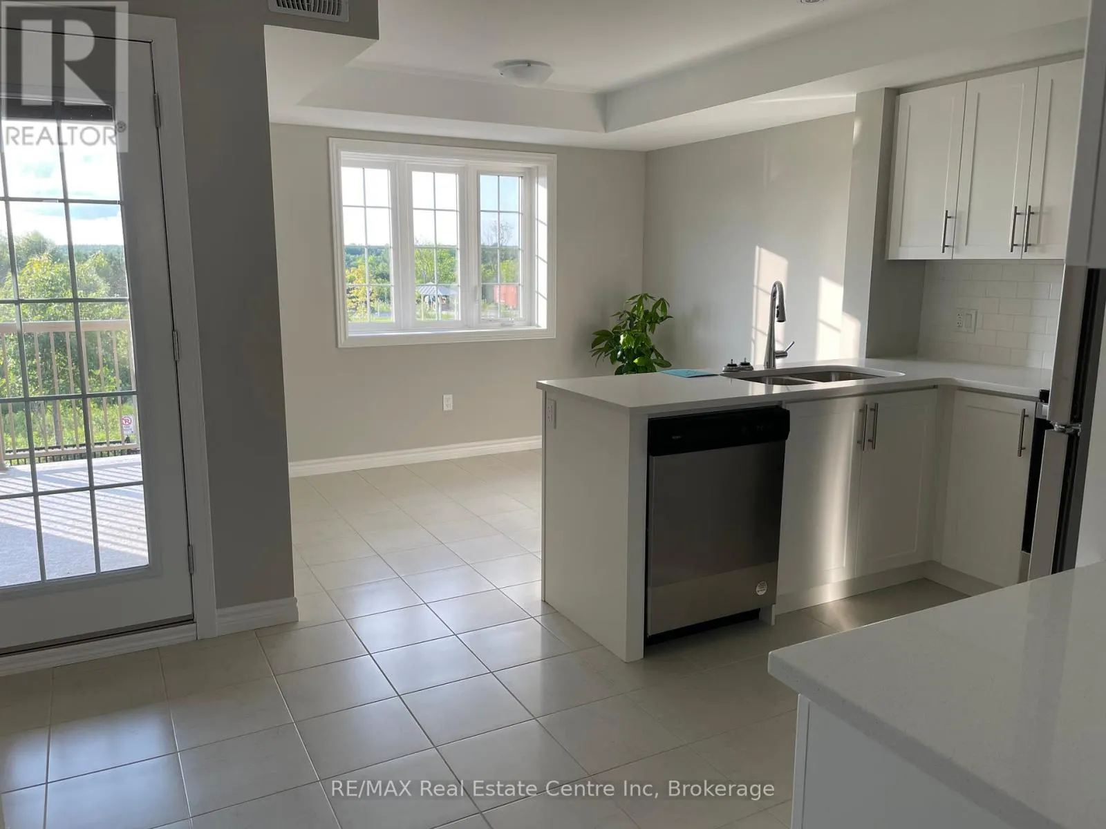 14A - 85 MULLIN DRIVE, #14A