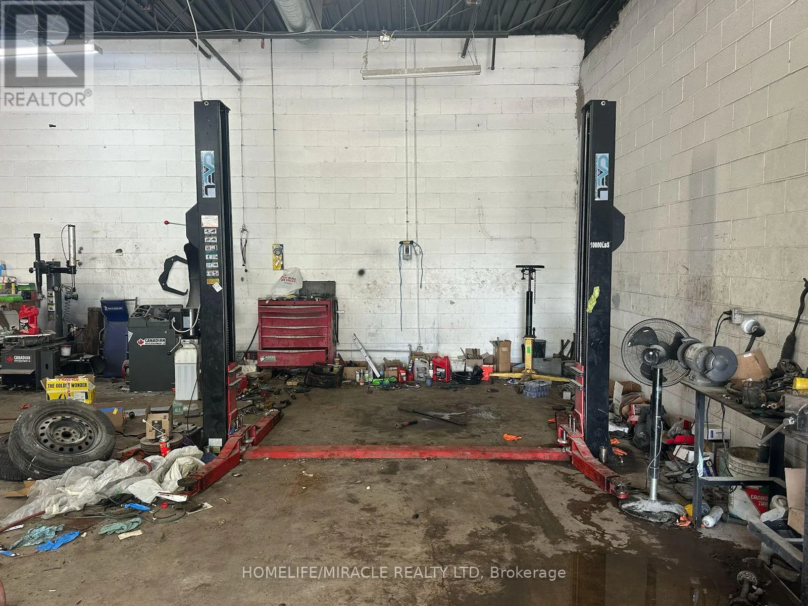 A2 - 333 ELGIN STREET N