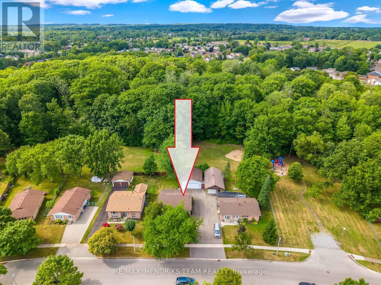 55 LEASIDE DRIVE