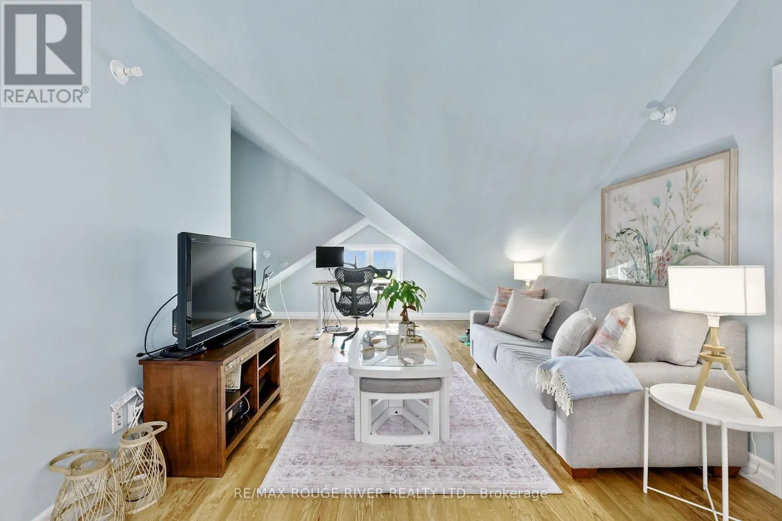 9138 DANFORTH ROAD E