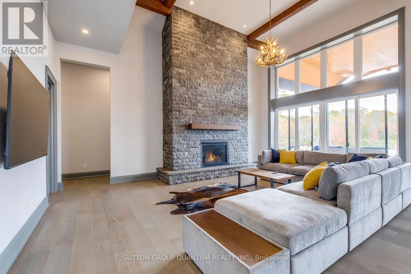 6 - 4805 MUSKOKA DISTRICT 169 ROAD