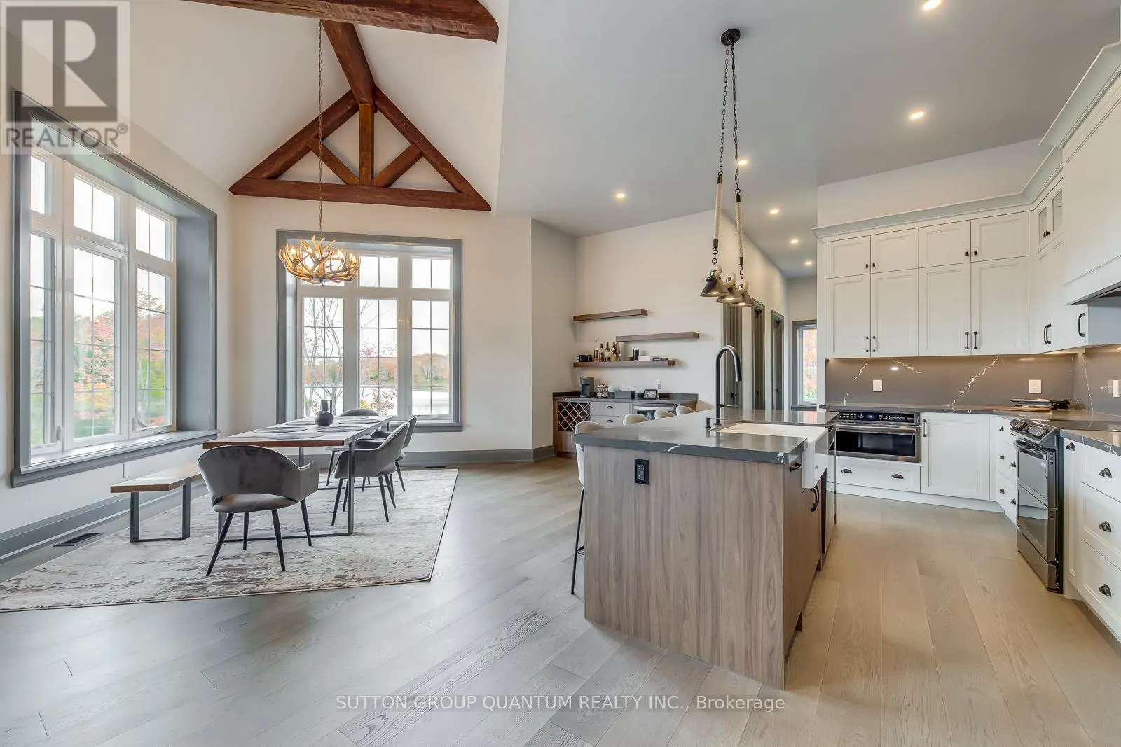 6 - 4805 MUSKOKA DISTRICT 169 ROAD