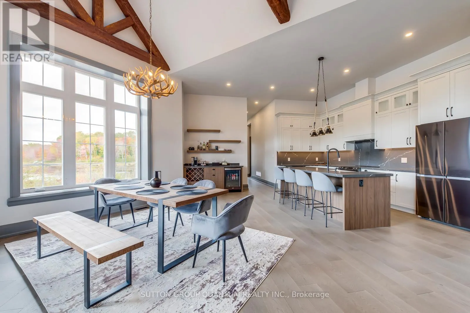 6 - 4805 MUSKOKA DISTRICT 169 ROAD