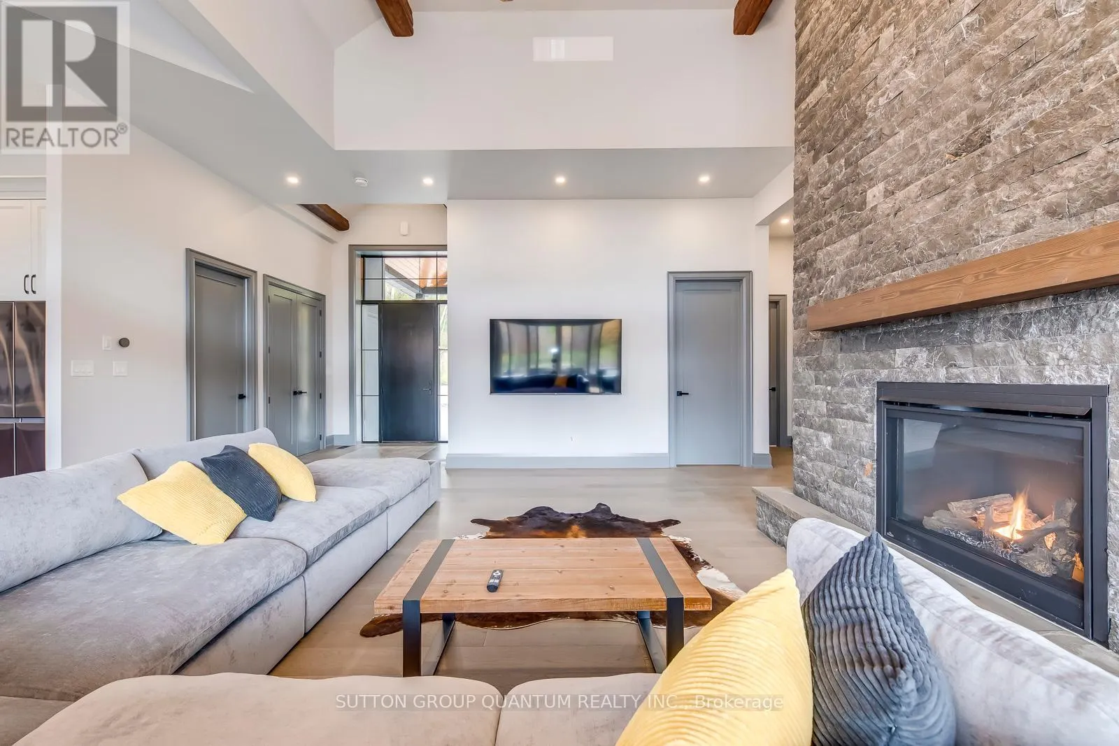6 - 4805 MUSKOKA DISTRICT 169 ROAD