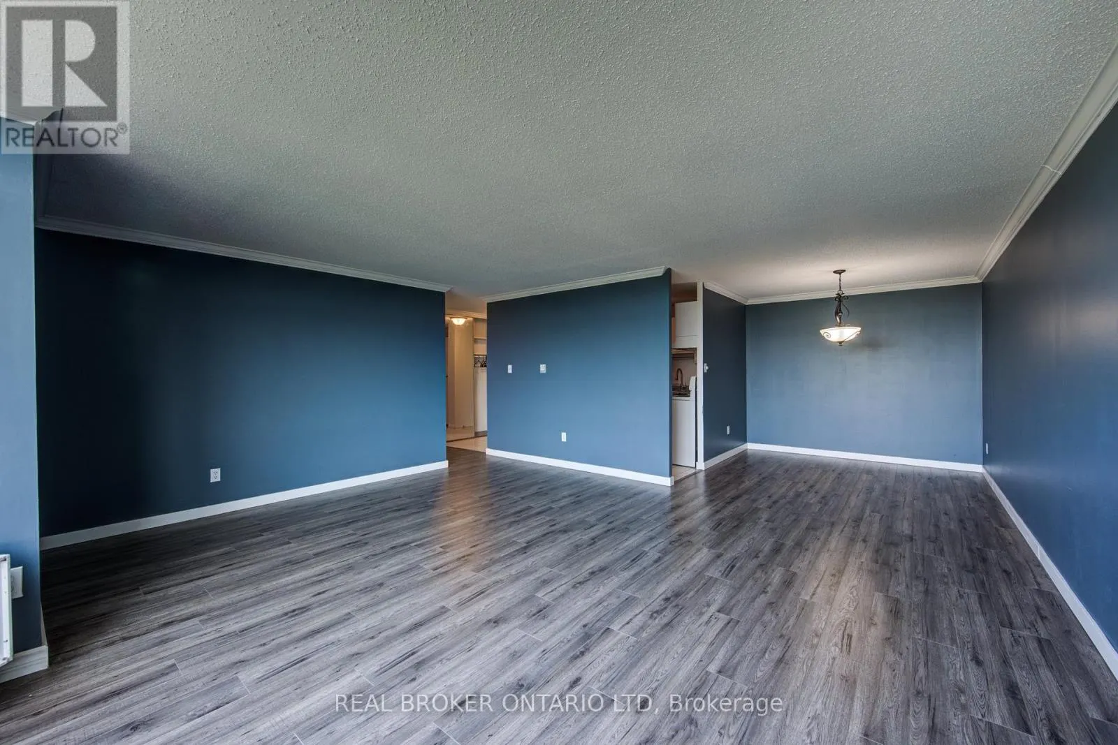 803 - 45 POND MILLS ROAD, #803