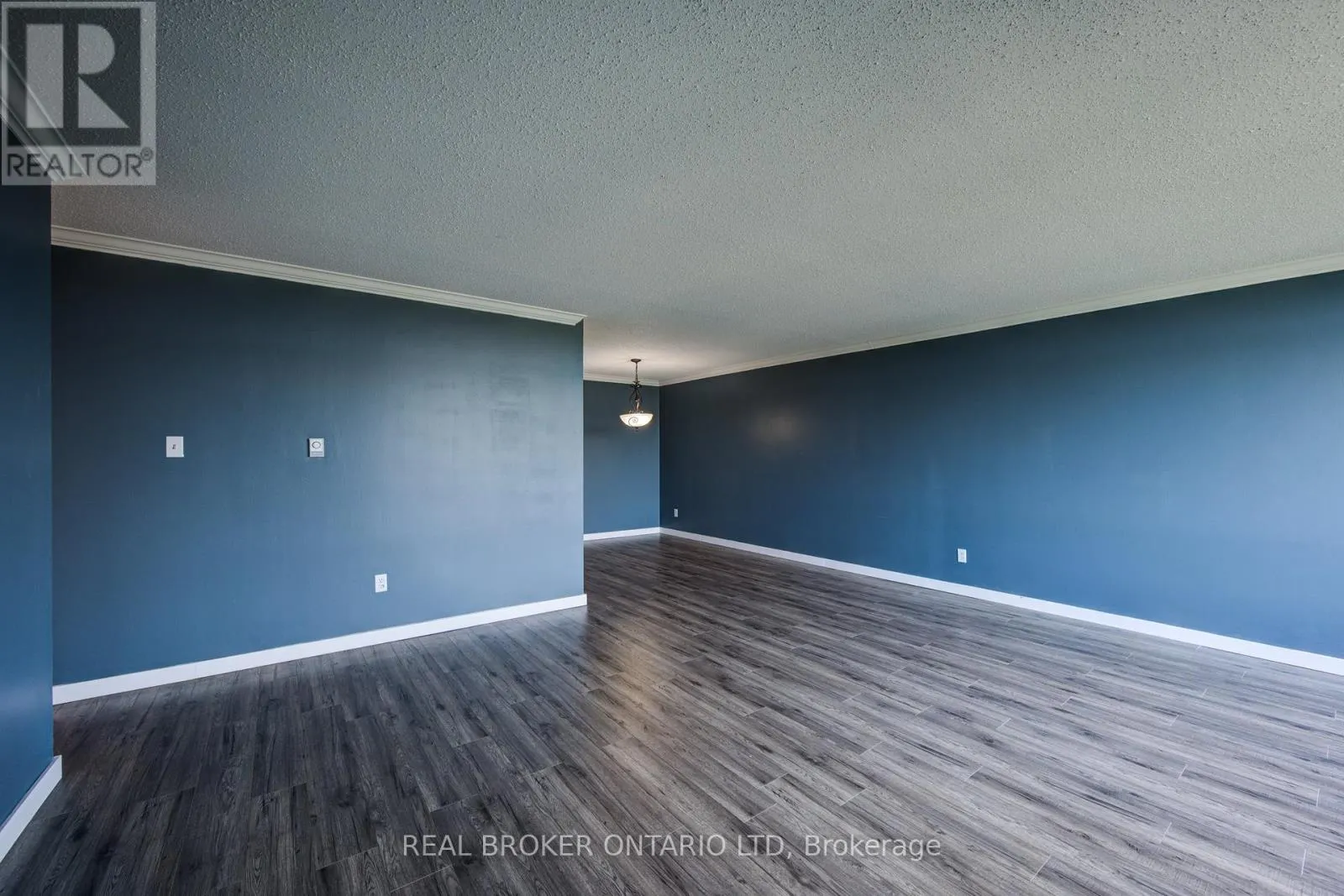 803 - 45 POND MILLS ROAD, #803