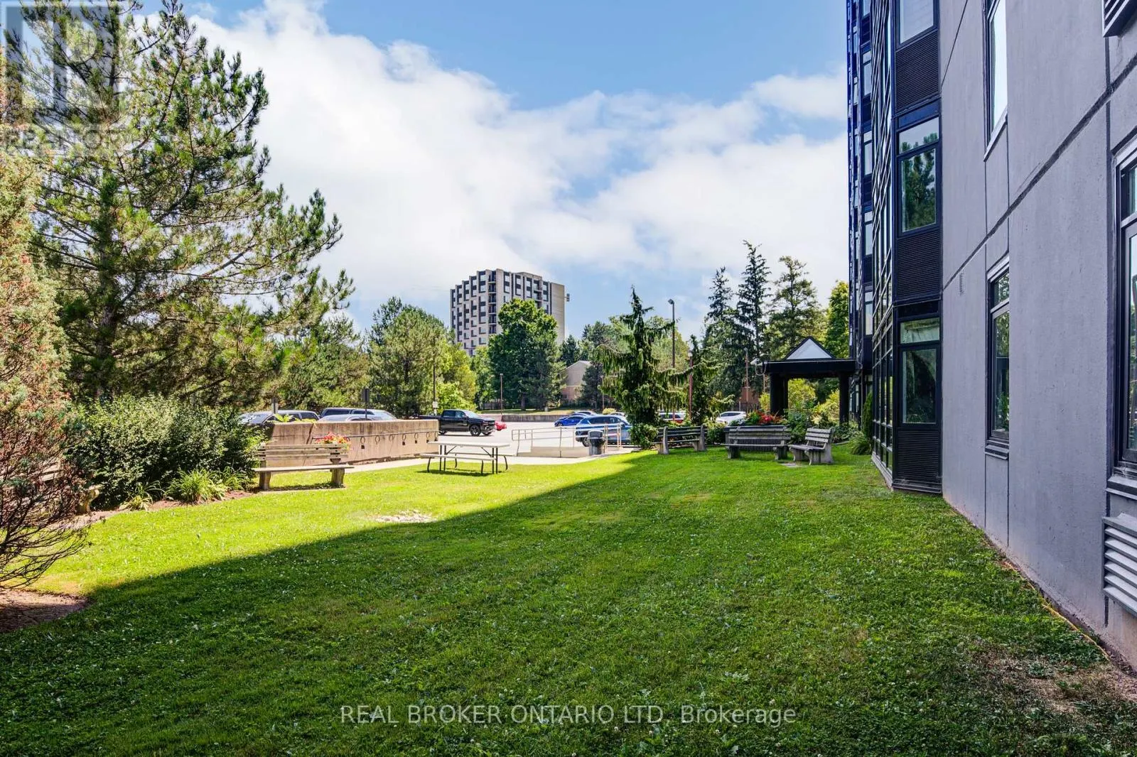803 - 45 POND MILLS ROAD, #803