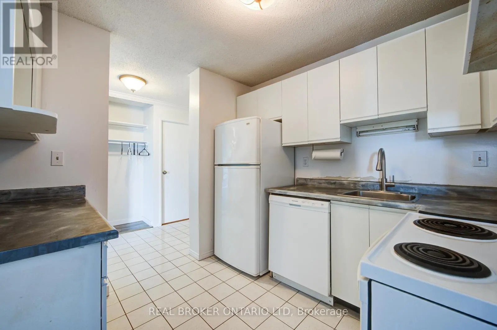 803 - 45 POND MILLS ROAD, #803