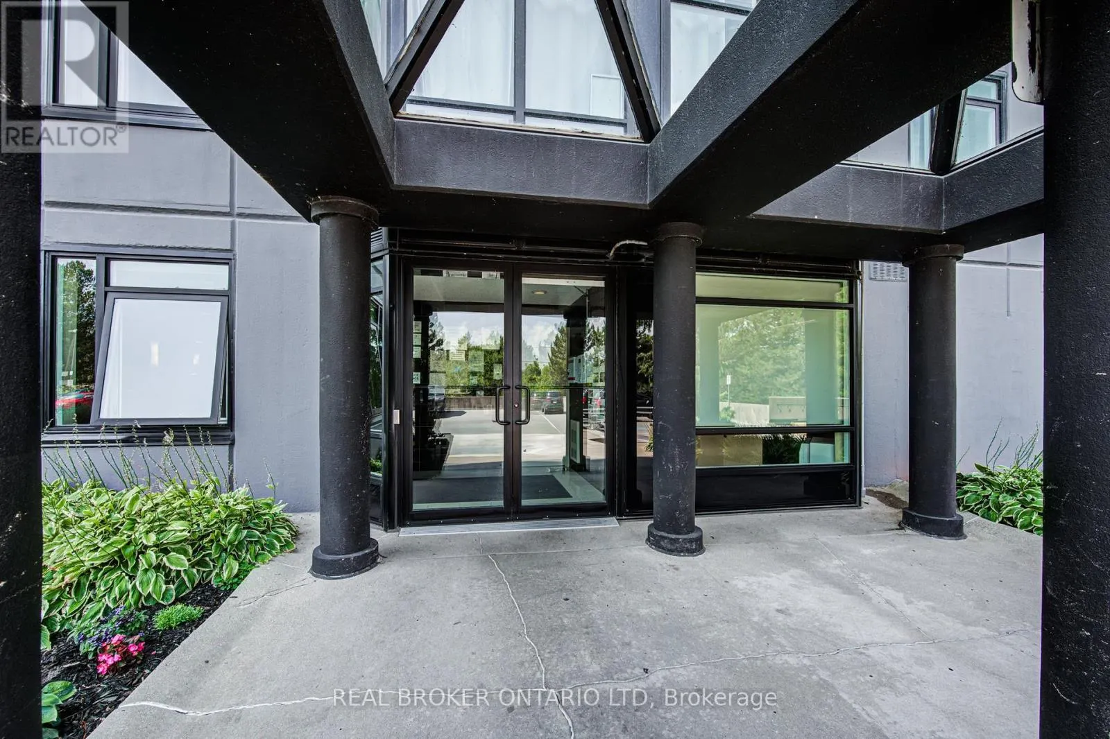 803 - 45 POND MILLS ROAD, #803