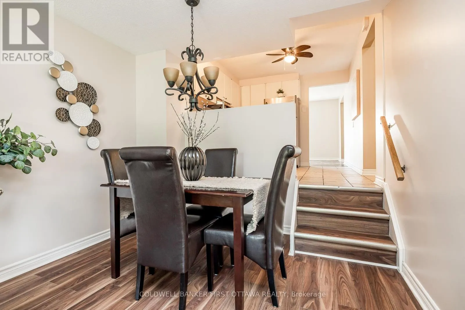 48 DOWNSVIEW CRESCENT