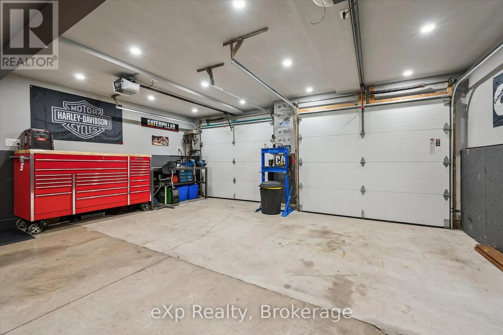 530 WATT STREET
