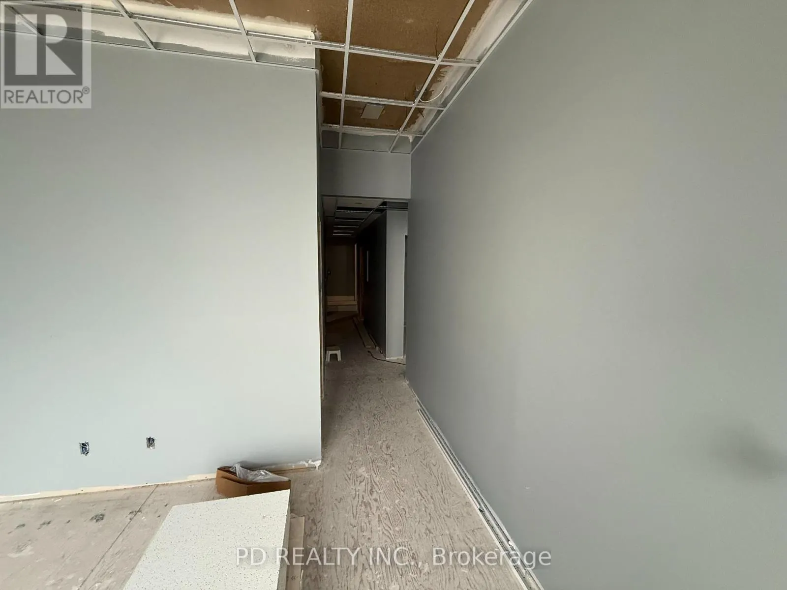 1 - 34-36 KING STREET E, #1