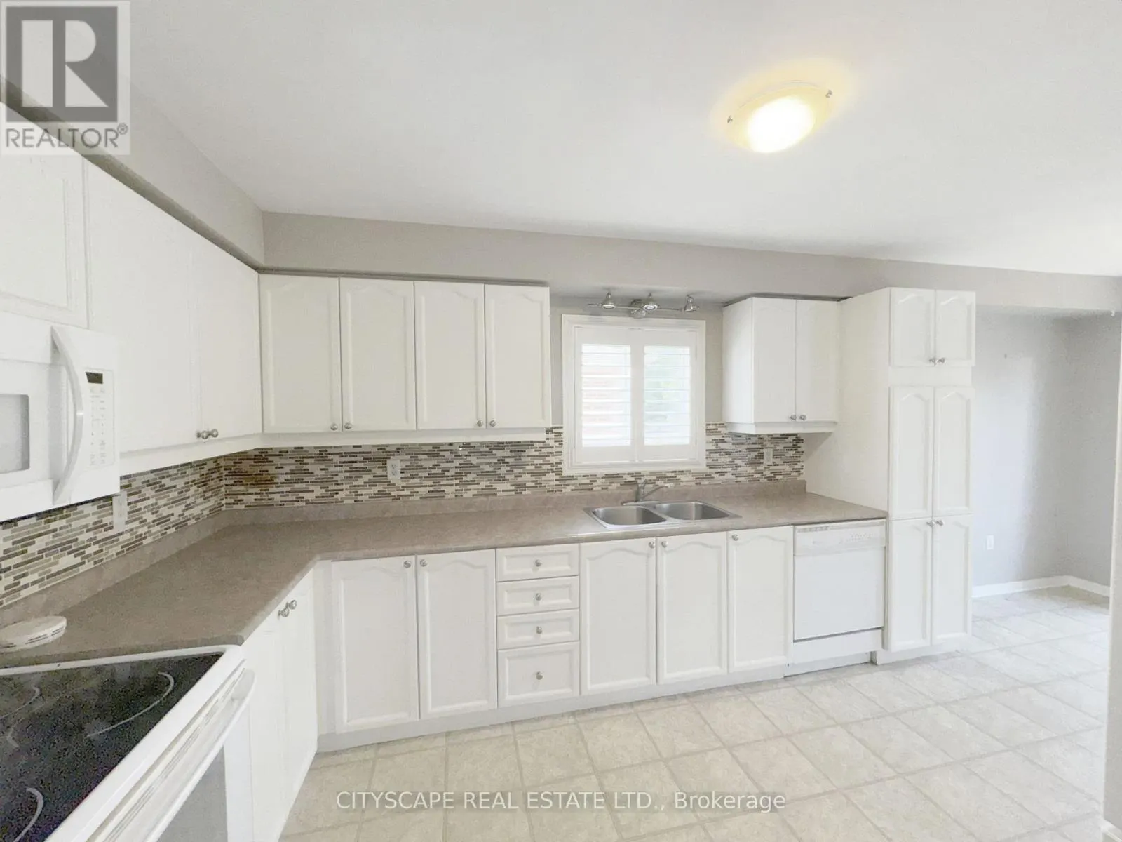55 LANGLAW DRIVE