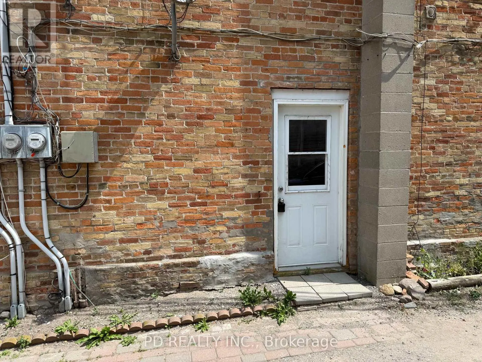 2 - 34-36 KING STREET E, #2