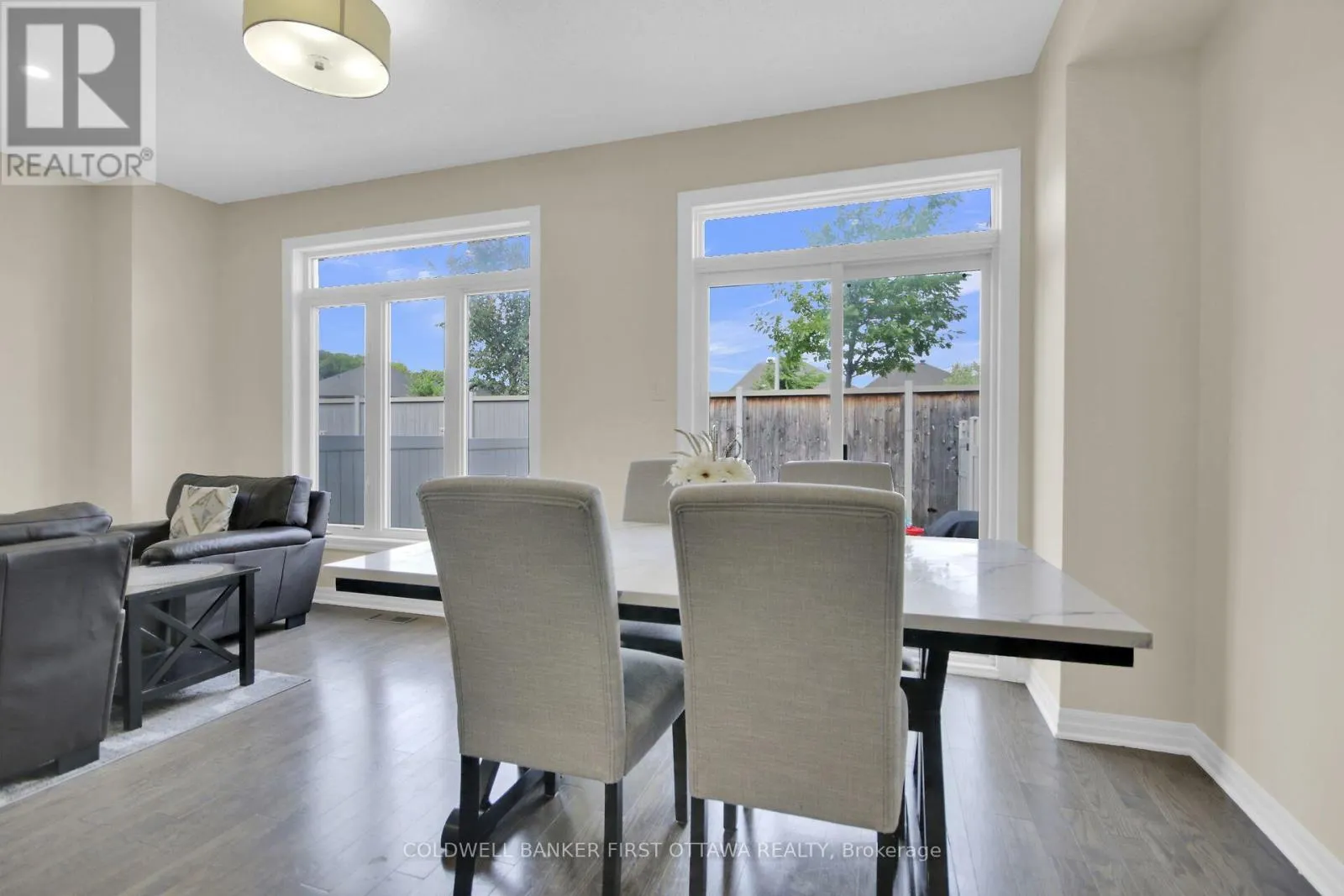 168 HAWKSHAW CRESCENT
