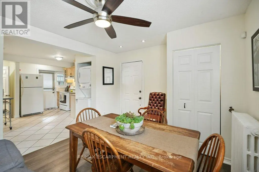 18 - 6 VINELAND AVENUE
