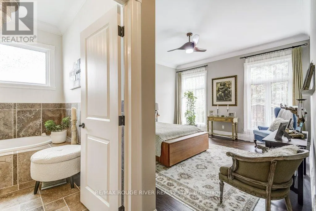 413 NASSAU STREET