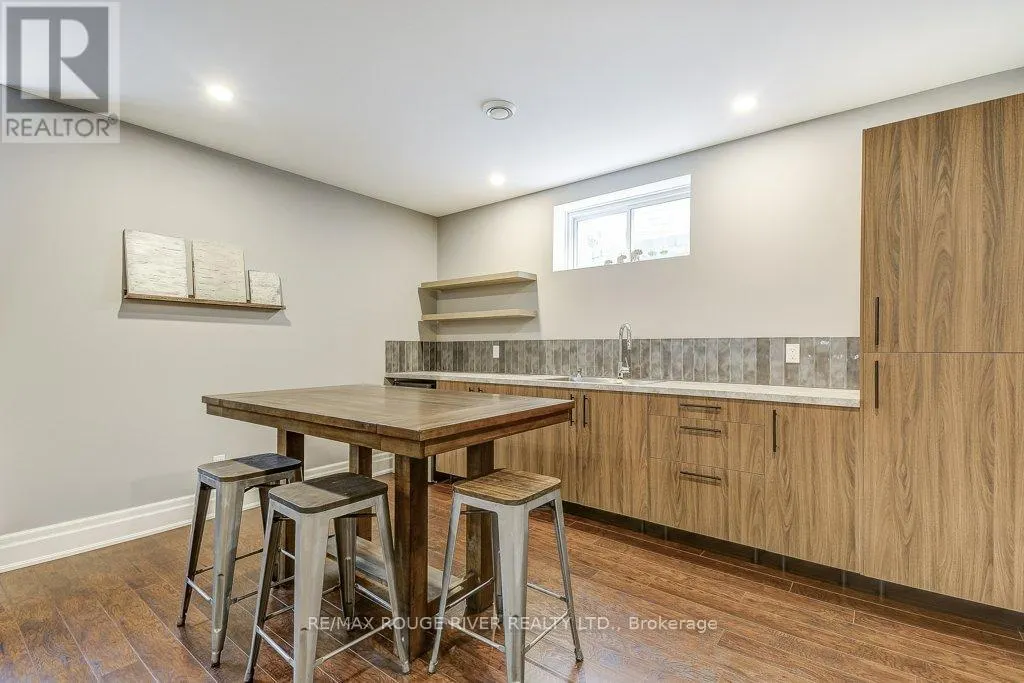 413 NASSAU STREET