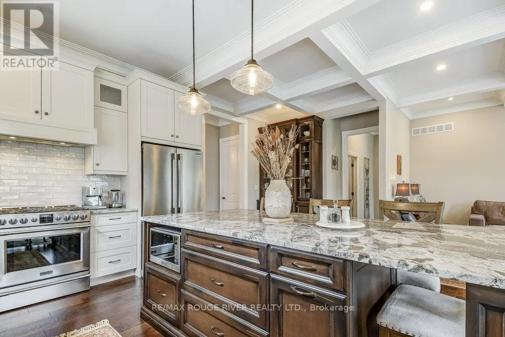 413 NASSAU STREET